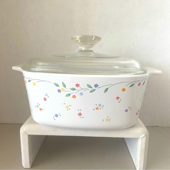 Corningware Other - Corning Ware English Meadow A1 1/2-B 1 1/2 Qt Dish with A-7-C Lid